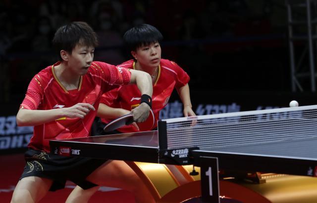 星空体育-亚锦赛林高远混双男双夺两金 精神感动了同伴