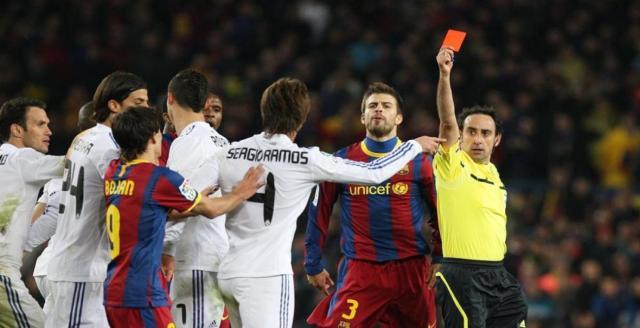 前西甲裁判:弗洛伦蒂诺曾就吹罚问题向我施压