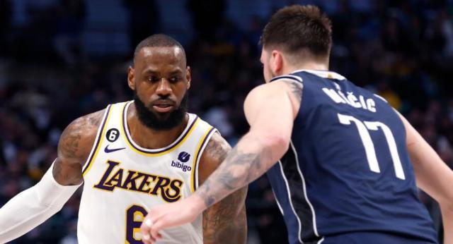 星空体育登录入口-变防守强队!湖人大换血4胜1负 季中交易立竿见影