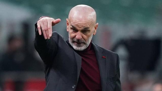 星空体育-皮奥利:卡卢卢托纳利表现出色 吉鲁:能与伊布共存