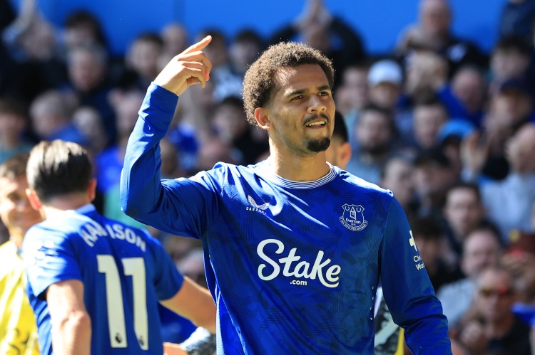 星空体育app-埃弗顿旧将：不希望恩迪亚耶去利物浦，也不认为他能取代萨拉赫